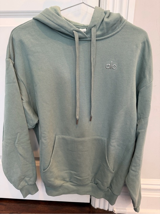 ALO Yoga Tops - ALO Yoga Sage Green Pullover Hoodie with Kangaroo Pocket